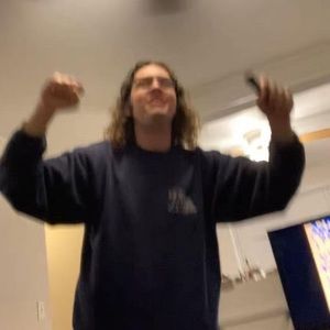 Meet your Posher, Cameron